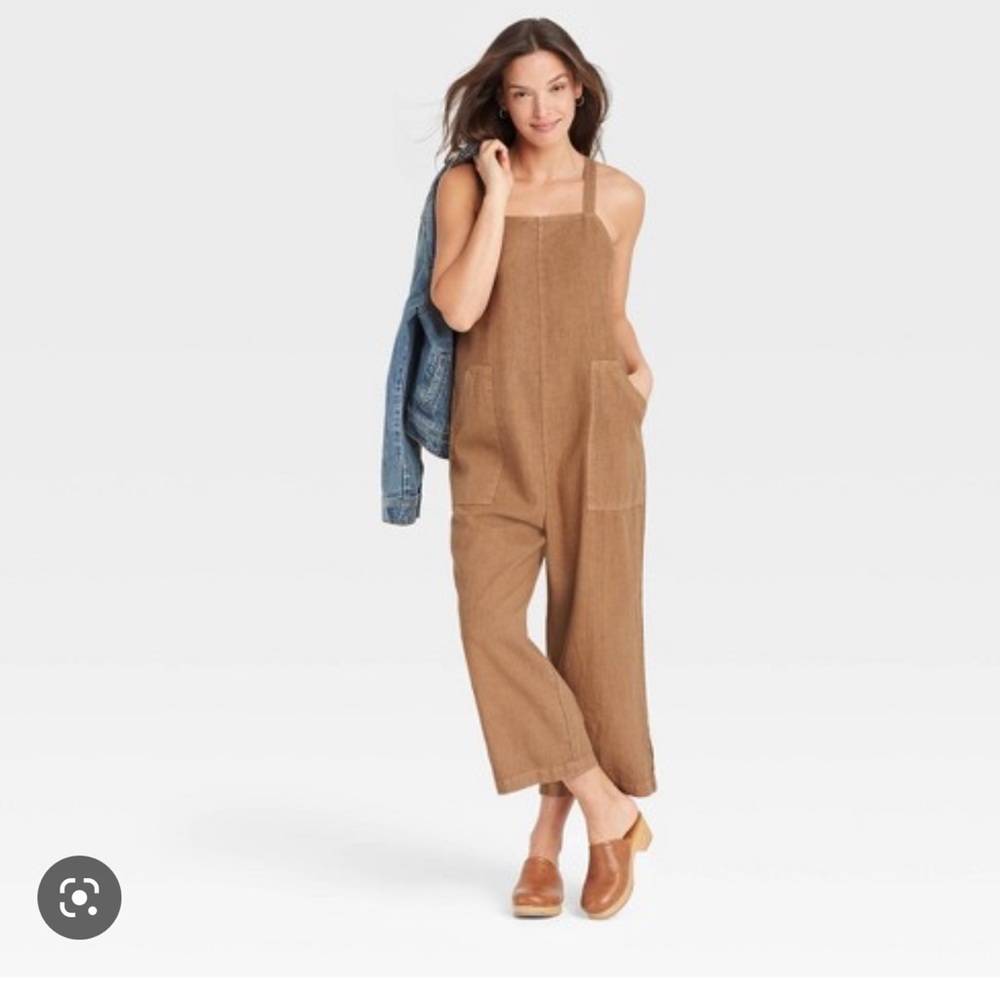 Women's Utility Cropped Jumpsuit - Universal Thread